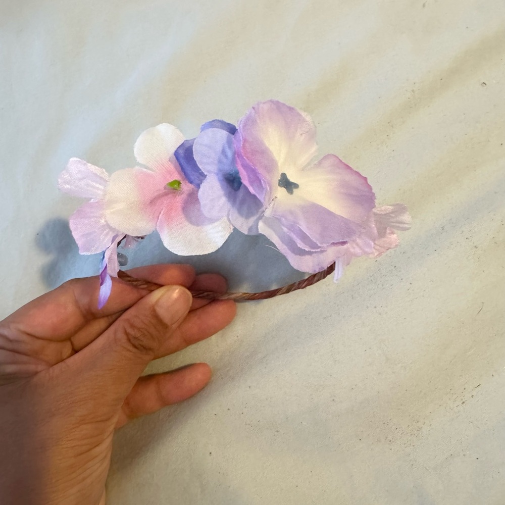 Labubu - Flower Crown!! - Picture 4 of 6